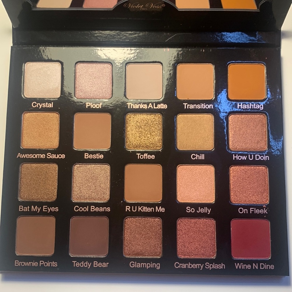 Violet Voss hg palette